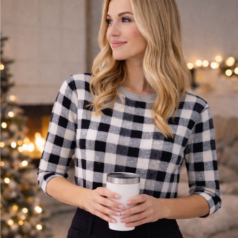 THEORY Gingham Plaid Knit Sweater  Medium Cropped Thick Fabric Warm & Cozy